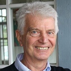 Porträt von Prof. em. Dr. Volker Stahlmann